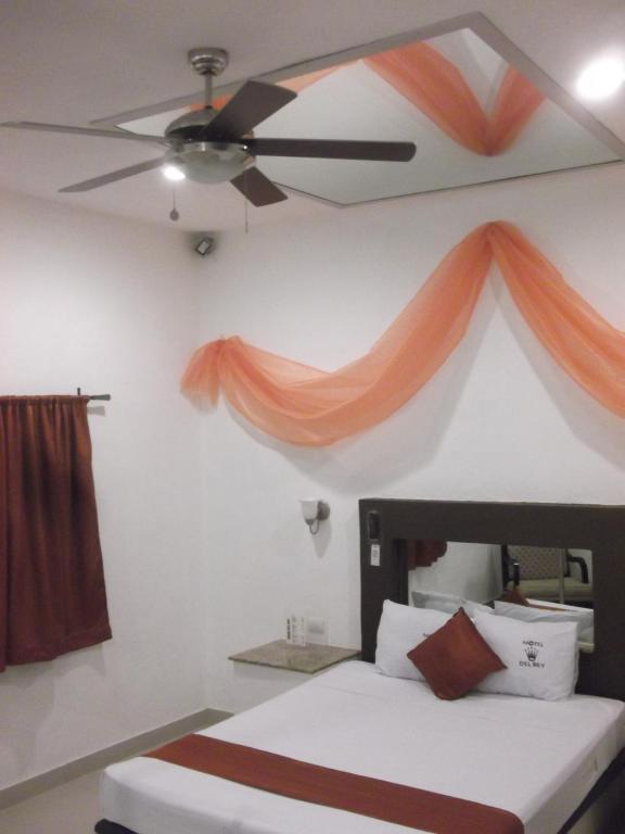 Motel Del Rey Cancún Kültér fotó